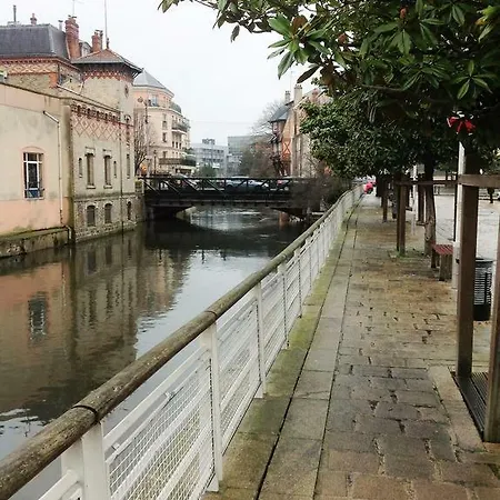 Chambres A 40mn De Paris Privat bolig *